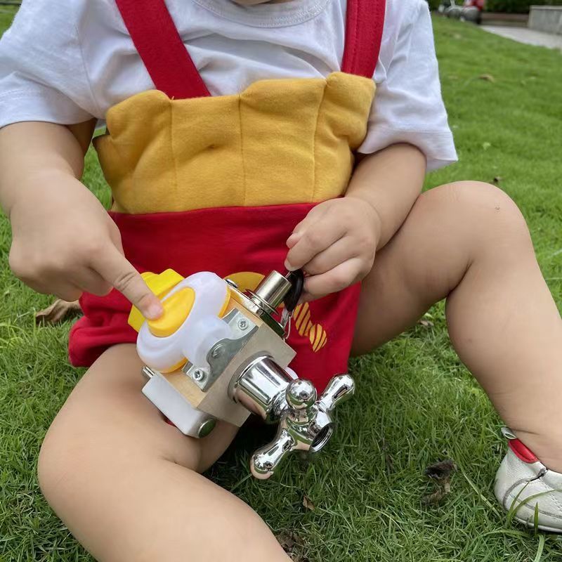 Endless explorations for your toddler with the Kid's Montessori Busy Cube!